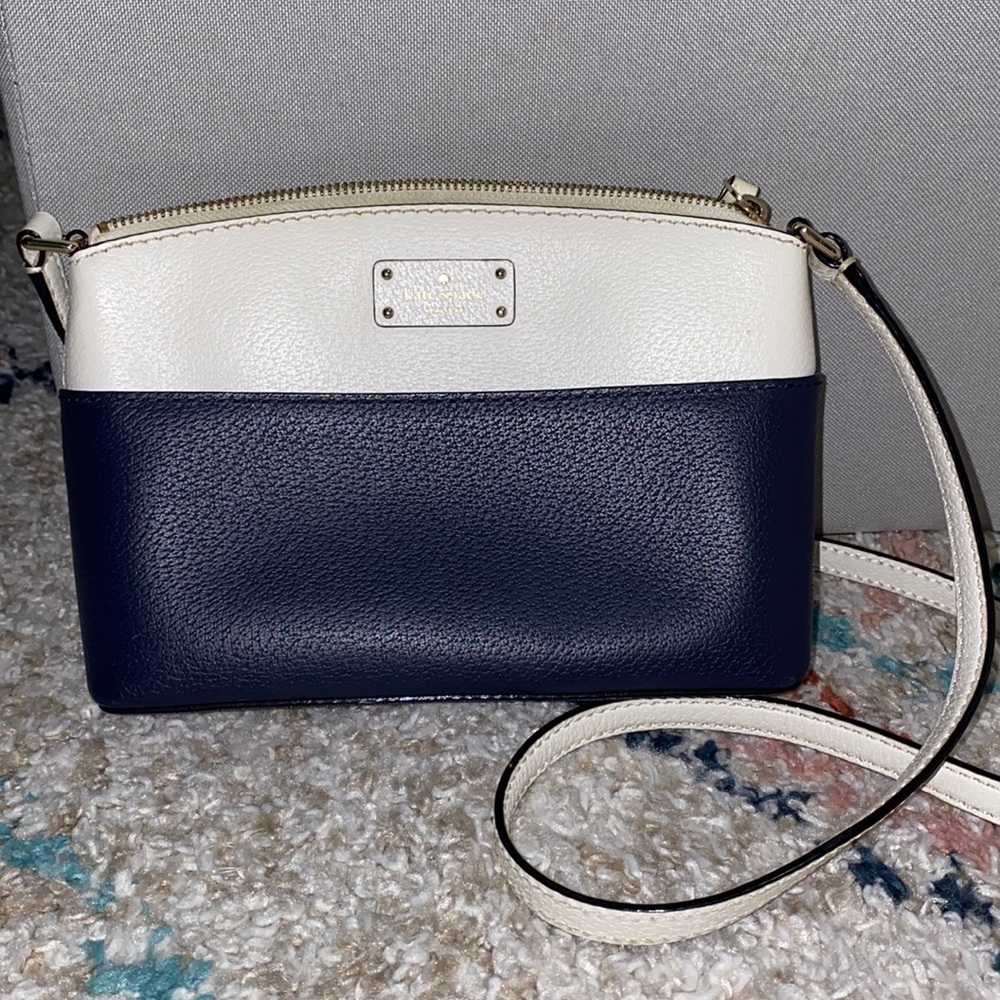 Kate spade cross body purse